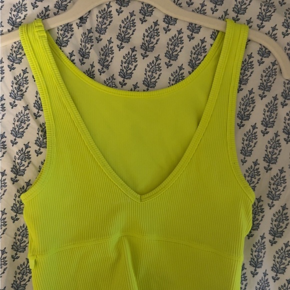 Lululemon Power Pivot Ribbed Tank - Picture 2 of 4